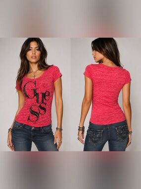 Y2K Guess S/S Graphic T Shirt Medium Burnout Logo Tee | Vintage Fitted Guess Top